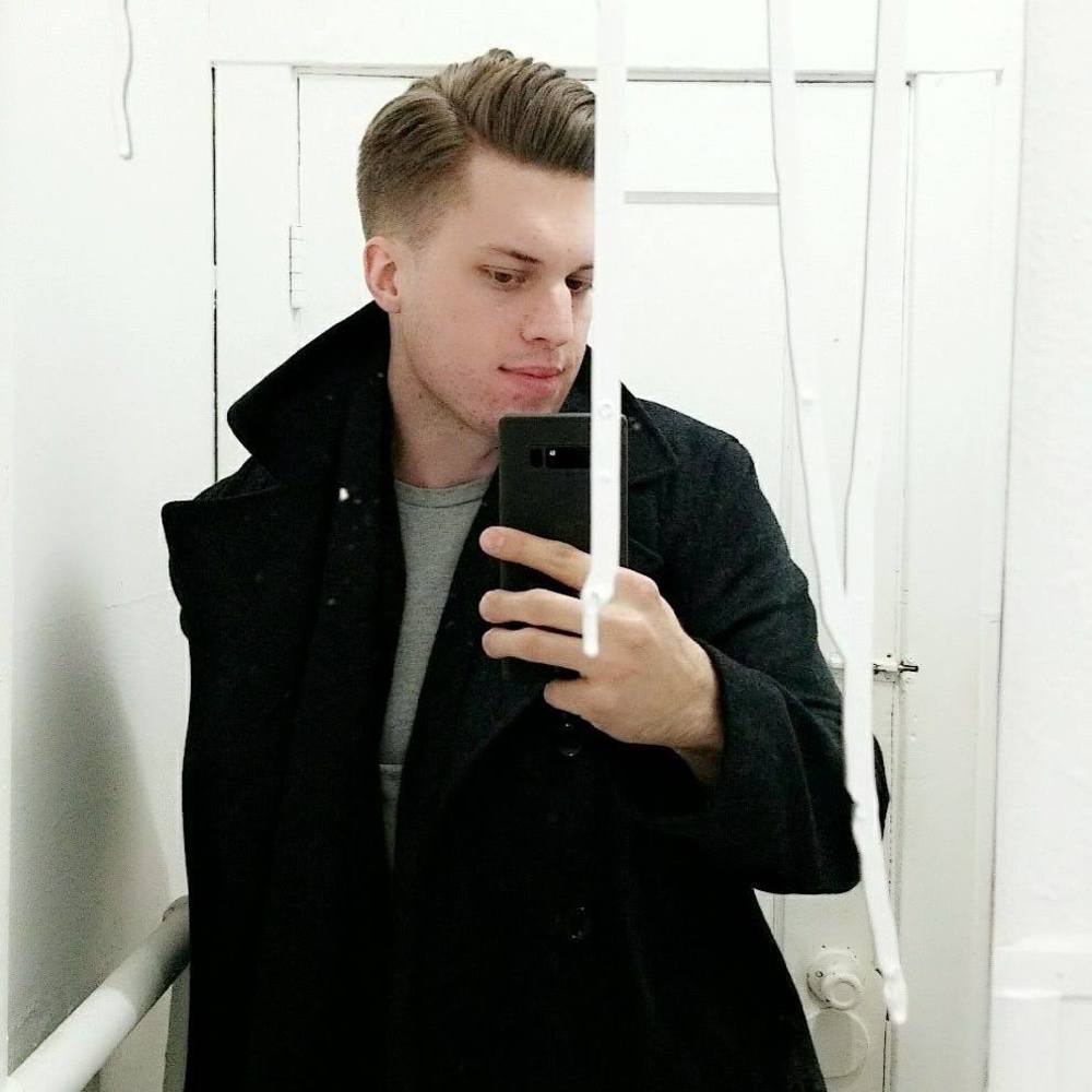 Meet your Posher, Ian